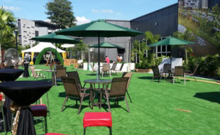 Commercial Outdoor Umbrella Malaysia
Elevate your business with DeconDesigns’ Commercial Outdoor Umbrellas in Malaysia. Designed for cafes, restaurants, hotels, and resorts, these umbrellas combine durability, style, and functionality. Crafted with high-quality materials, they withstand heavy usage, strong winds, and Malaysia’s tropical climate while providing optimal shade for your guests. Available in various sizes, shapes, and colors, our commercial umbrellas complement any outdoor setting and enhance customer comfort. Easy to operate, adjust, and maintain, they are a practical solution for creating inviting, shaded areas for outdoor dining or lounging. DeconDesigns ensures each umbrella meets the highest standards of quality and reliability, making them ideal for businesses looking to combine aesthetic appeal with long-lasting performance. Impress your clients and create a welcoming environment with our premium Commercial Outdoor Umbrellas in Malaysia.