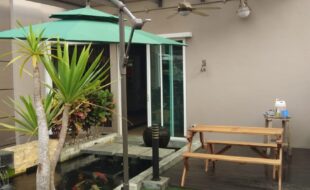 Patio Garden Parasol
Transform your patio with DeconDesigns’ Patio Garden Parasols, designed to provide shade, comfort, and style. Ideal for residential patios, gardens, and commercial spaces, these parasols are made with durable, weather-resistant fabrics and sturdy frames suitable for Malaysia’s tropical climate. Easy to adjust, tilt, and operate, they offer flexible shading solutions for outdoor relaxation or social gatherings. Available in multiple sizes, colors, and shapes, they complement any patio décor while creating inviting shaded areas. Perfect for homes, cafes, resorts, and hotels, DeconDesigns’ Patio Garden Parasols combine elegance, functionality, and durability, ensuring long-lasting performance and enhanced outdoor aesthetics across Malaysia.
please visit our website at www.decondesigns.com  or contact us via WhatsApp at +60167960331
